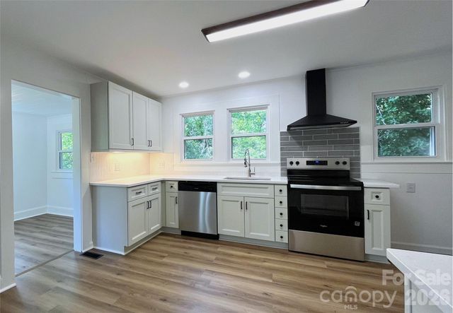 205 Sunrise Avenue, Mount Gilead, NC 27306