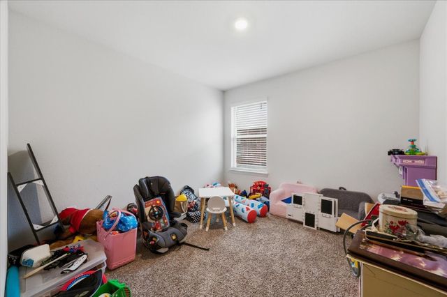 279 Thoroughbred Street, Waxahachie, TX 75165