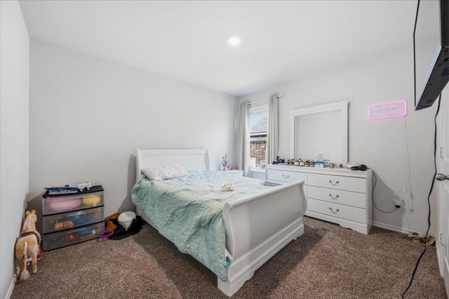 279 Thoroughbred Street, Waxahachie, TX 75165