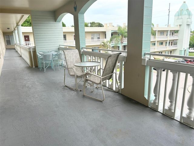 2331 FINLANDIA LANE 63, Clearwater, FL 33763