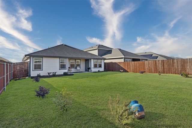 6521 Shoreline Lane, Princeton, TX 75407