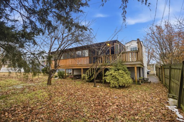 1404 Clarke St, Old Hickory, TN 37138