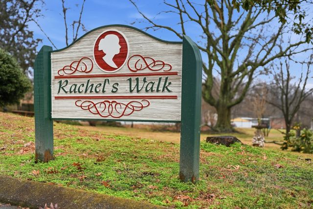 1404 Clarke St, Old Hickory, TN 37138