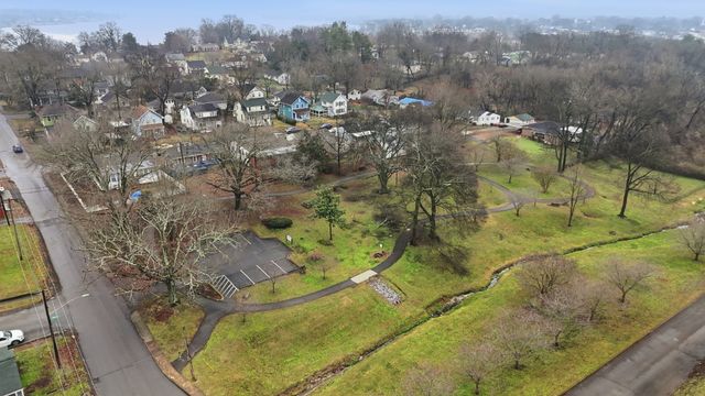 1404 Clarke St, Old Hickory, TN 37138