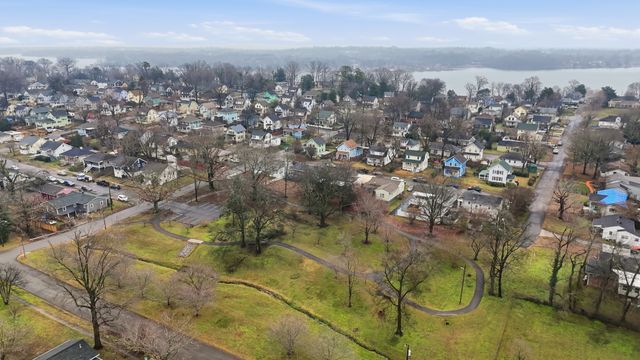 1404 Clarke St, Old Hickory, TN 37138