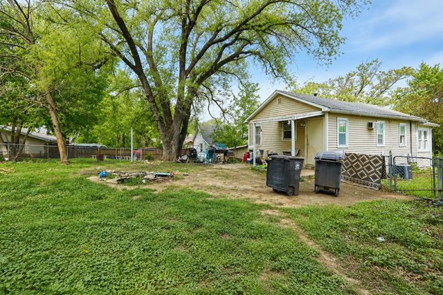 1116 Creston Avenue, Des Moines, IA 50315