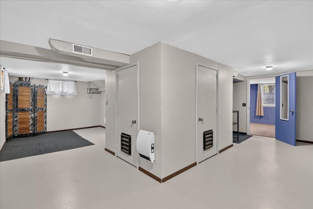 4323 N Wall St, Spokane, WA 99205