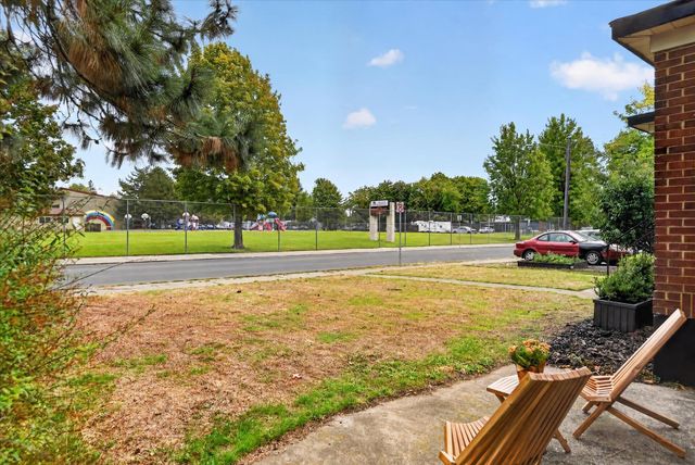 4323 N Wall St, Spokane, WA 99205