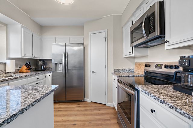 717 Mary Drive, Weatherford, TX 76085