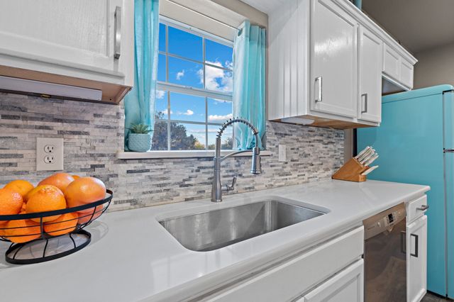 717 Mary Drive, Weatherford, TX 76085