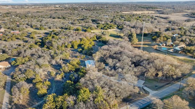 717 Mary Drive, Weatherford, TX 76085