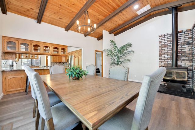 4381 Park Woods Dr, Pollock Pines, CA 95726