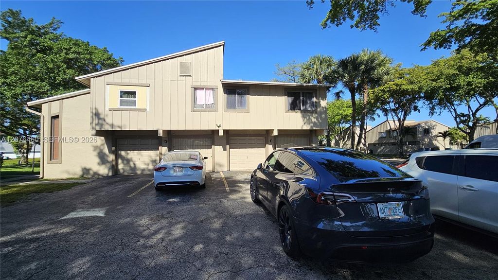 5870 NW 21st Street 45-E, Lauderhill, FL 33313