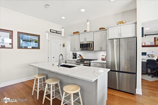 14974 W Drowsy Drive, Big Lake, AK 99623