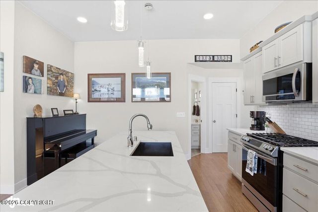 14974 W Drowsy Drive, Big Lake, AK 99623