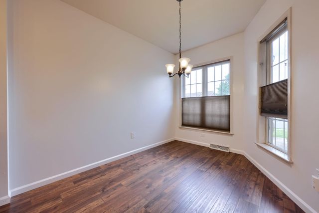 15 WEAVER AVE, Ephrata, PA 17522