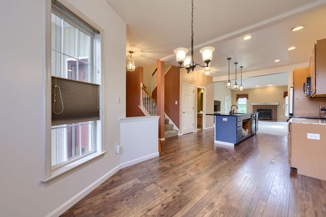 15 WEAVER AVE, Ephrata, PA 17522