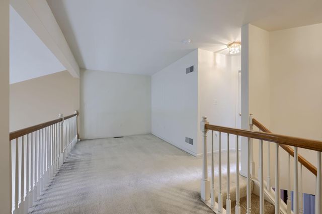 15 WEAVER AVE, Ephrata, PA 17522