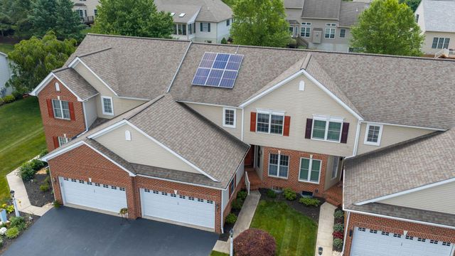 15 WEAVER AVE, Ephrata, PA 17522