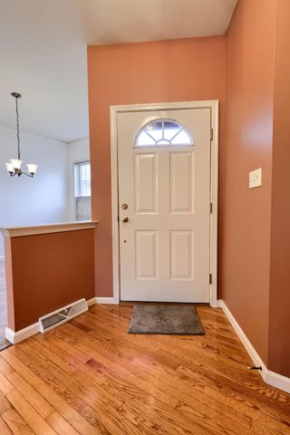 15 WEAVER AVE, Ephrata, PA 17522