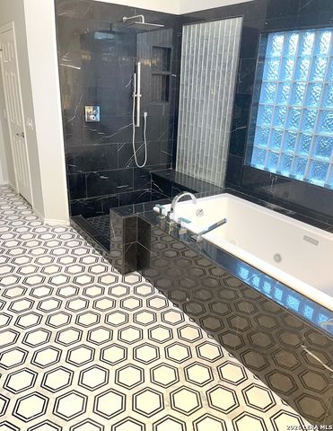 522 Chardonnet, San Antonio, TX 78232