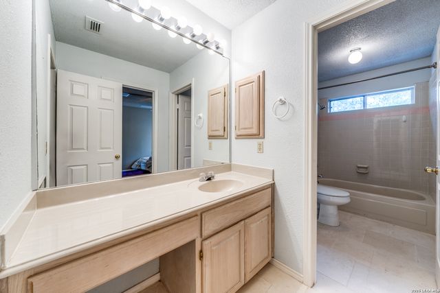 522 Chardonnet, San Antonio, TX 78232