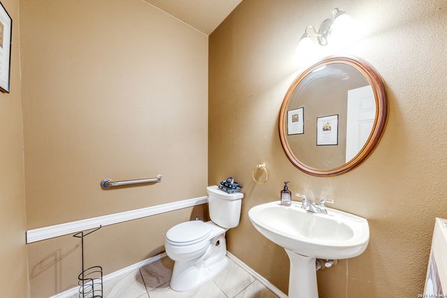 522 Chardonnet, San Antonio, TX 78232