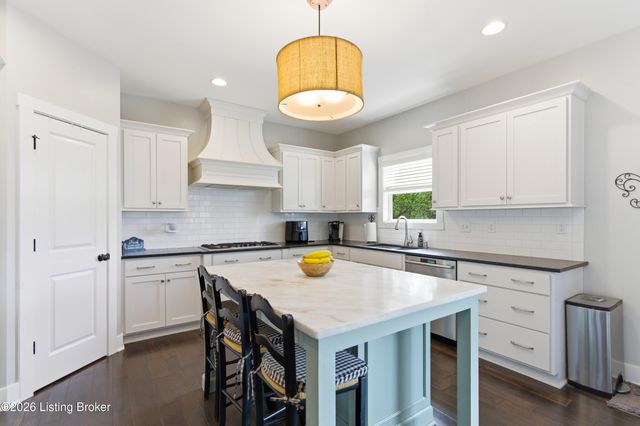 6101 Maddox Blvd, Prospect, KY 40059
