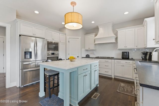 6101 Maddox Blvd, Prospect, KY 40059
