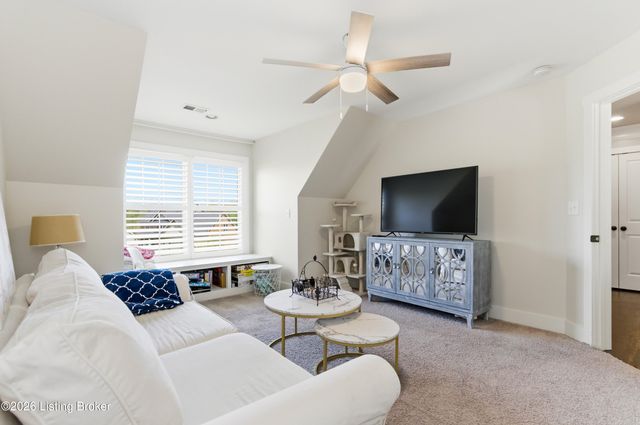 6101 Maddox Blvd, Prospect, KY 40059