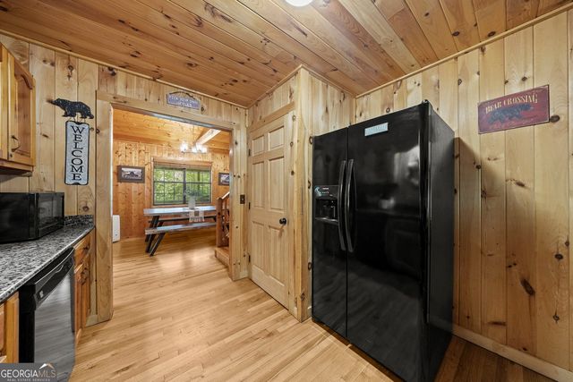 58 Peach Lane, Ellijay, GA 30536