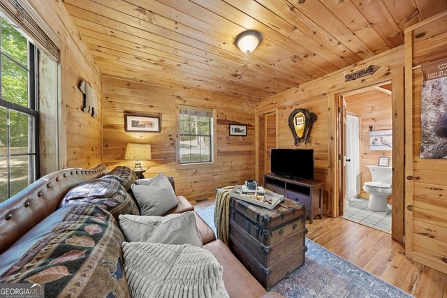 58 Peach Lane, Ellijay, GA 30536