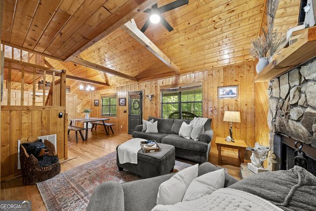 58 Peach Lane, Ellijay, GA 30536