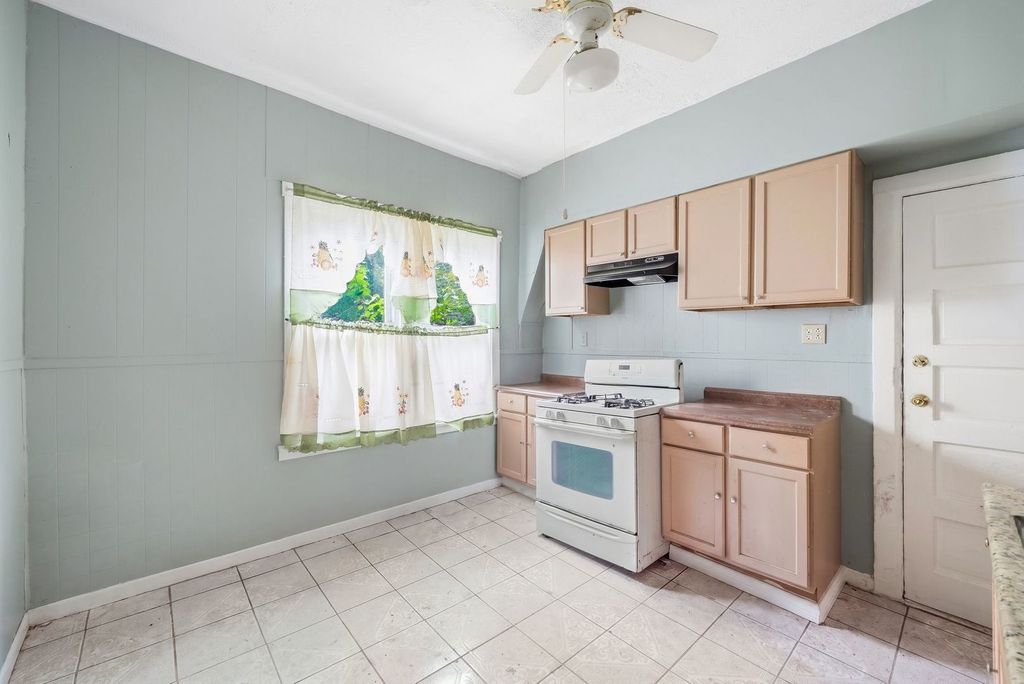 4851 S Wood Street, Chicago, IL 60609 — photo 5