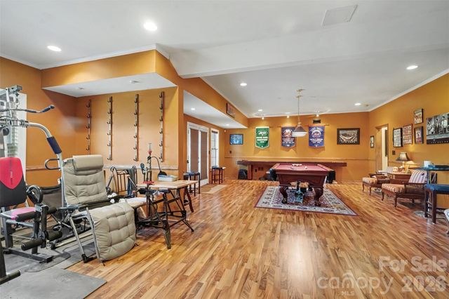 2300 Potter Road S, Waxhaw, NC 28173