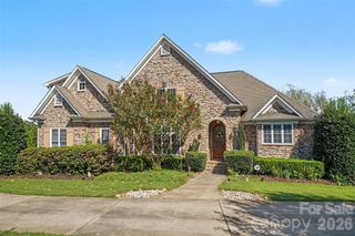 2300 Potter Road S, Waxhaw, NC 28173