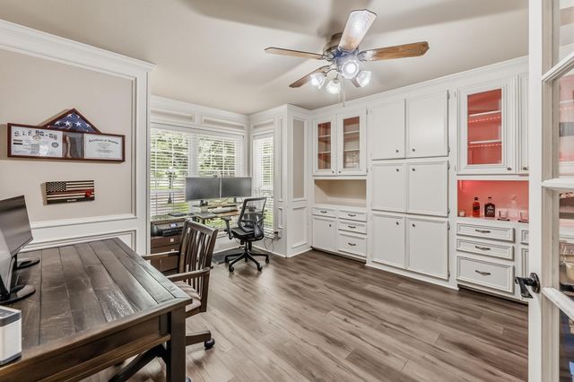 30 Royal Dalton Circle, Conroe, TX 77304