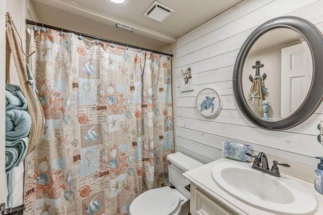 30 Royal Dalton Circle, Conroe, TX 77304