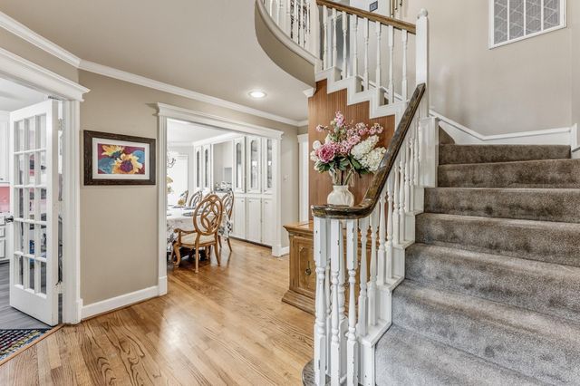 30 Royal Dalton Circle, Conroe, TX 77304