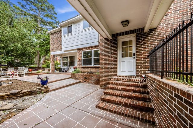30 Royal Dalton Circle, Conroe, TX 77304