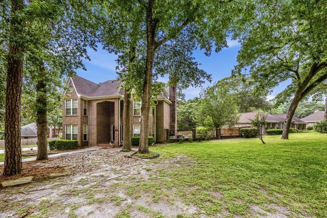 30 Royal Dalton Circle, Conroe, TX 77304