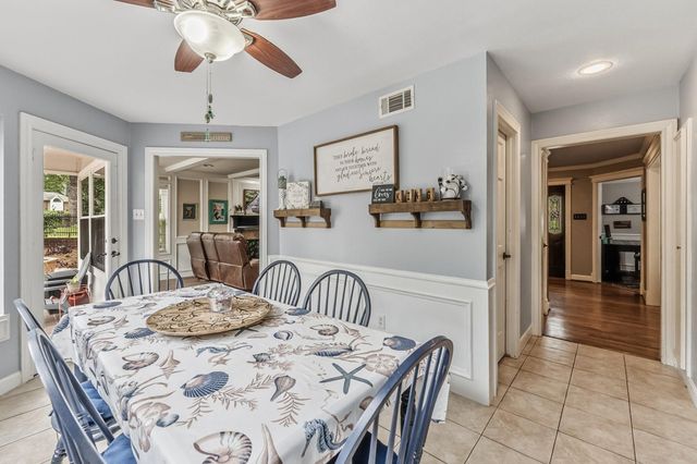 30 Royal Dalton Circle, Conroe, TX 77304