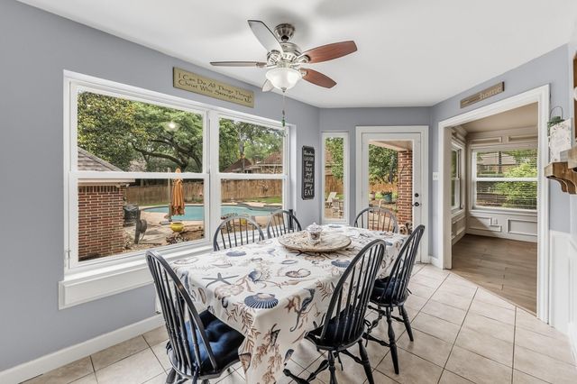 30 Royal Dalton Circle, Conroe, TX 77304