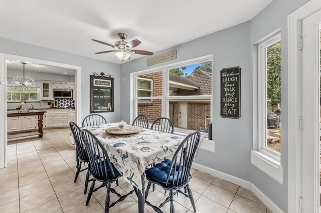 30 Royal Dalton Circle, Conroe, TX 77304