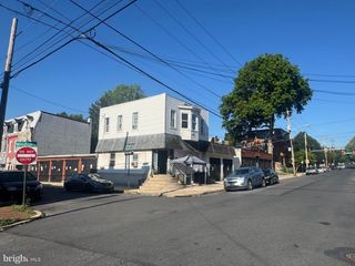 520 WINDSOR ST, Reading, PA 19601