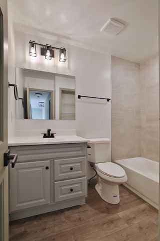 28 Meadow View Court, Powell, OH 43065