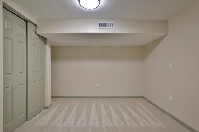 28 Meadow View Court, Powell, OH 43065