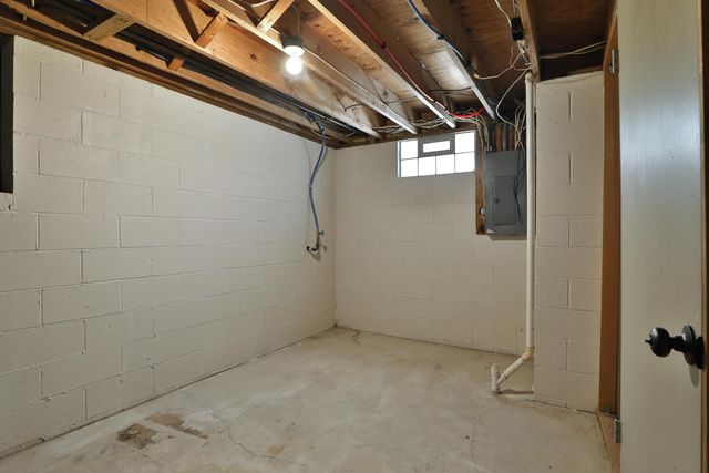 28 Meadow View Court, Powell, OH 43065