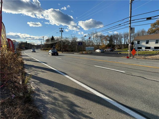 1026 Tiogue Avenue 1036, Coventry, RI 02816