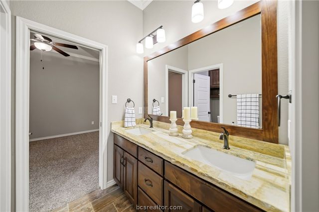 17901 Wigeon Trail Drive, College Station, TX 77845